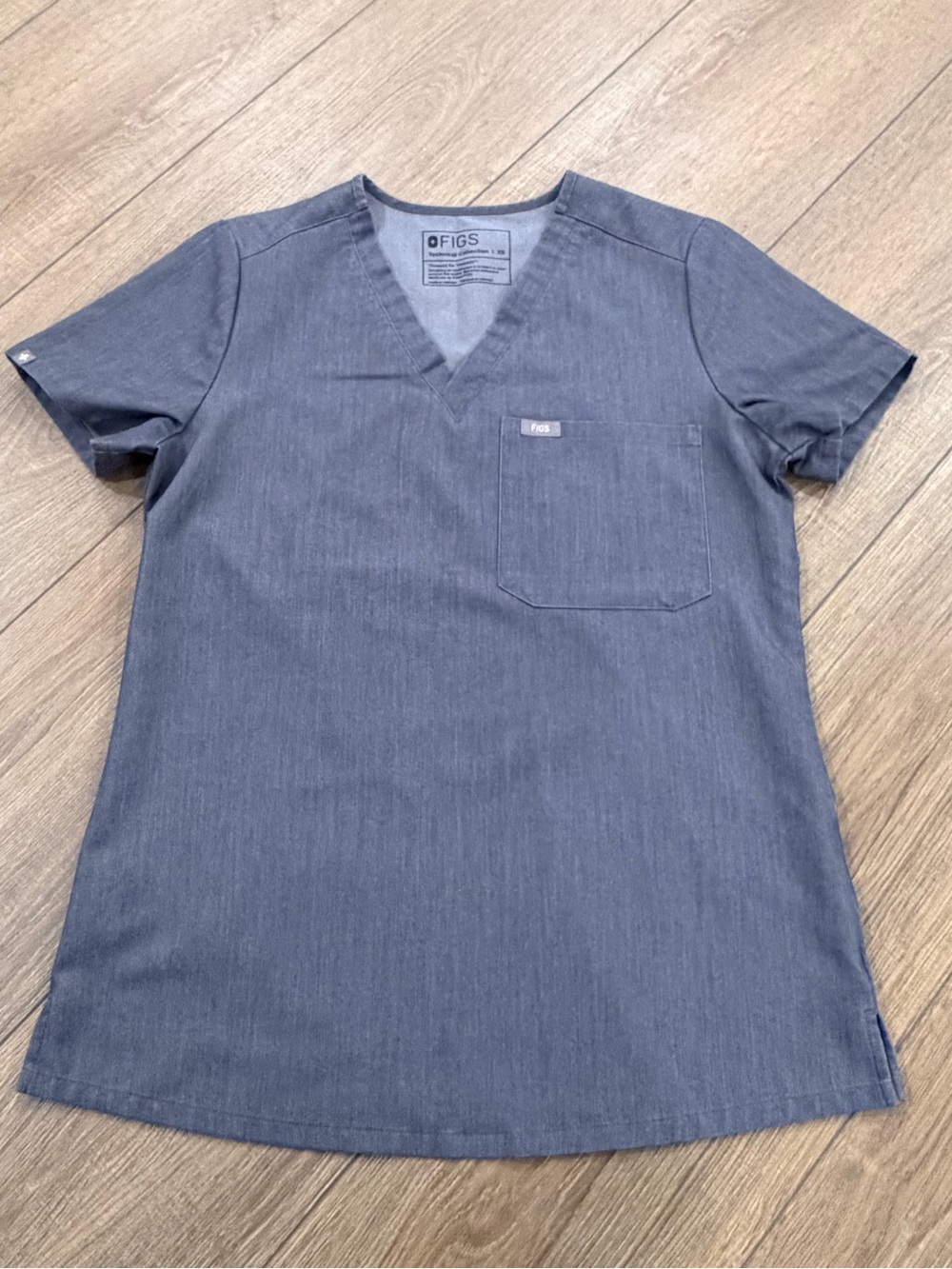 Catarina Graphite XS. No stains.